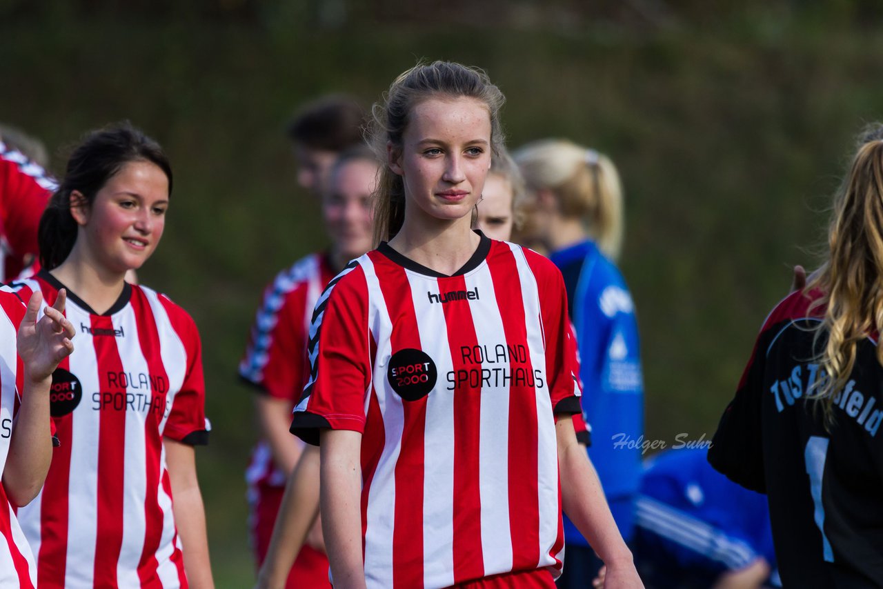 Bild 295 - B-Juniorinnen TuS Tensfeld - VfL Oldesloe 2 : Ergebnis: 2:5